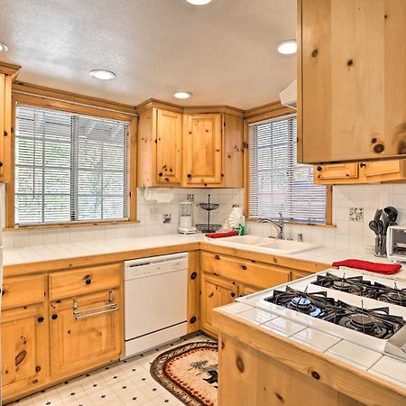 The Knotty Pine Cottage In Big Bear, 4 Mi To Ski Big Bear City Eksteriør billede